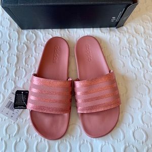 Adilette Comfort Slides